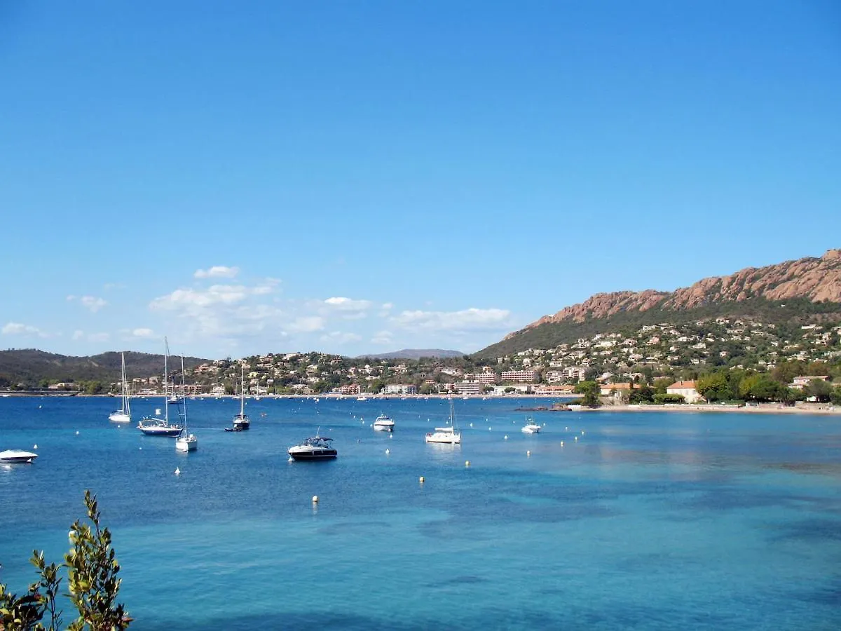 Studio Village Cap Esterel - Le Village-23 By Interhome Saint-Raphaël 0*,  Francja