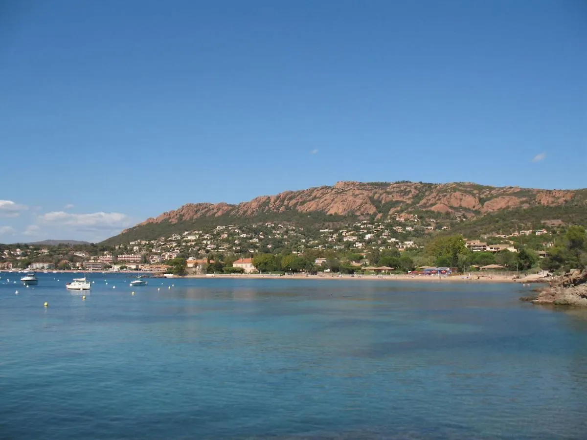 Studio Village Cap Esterel - Le Village-23 By Interhome Saint-Raphaël Apartament